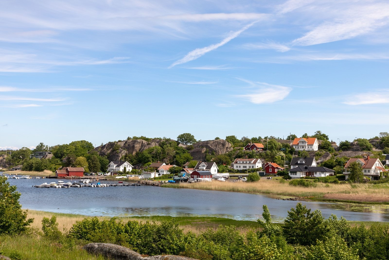 Eiendommen har en sentral beliggenhet på idylliske Hvasser. Galleribilde