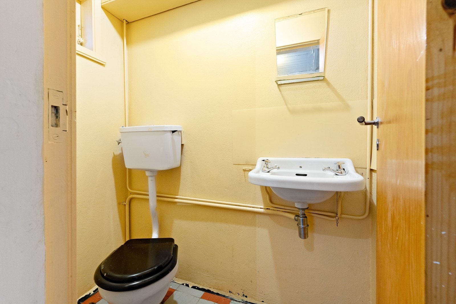 Rom som er innredet til wc i u-etg. Galleribilde