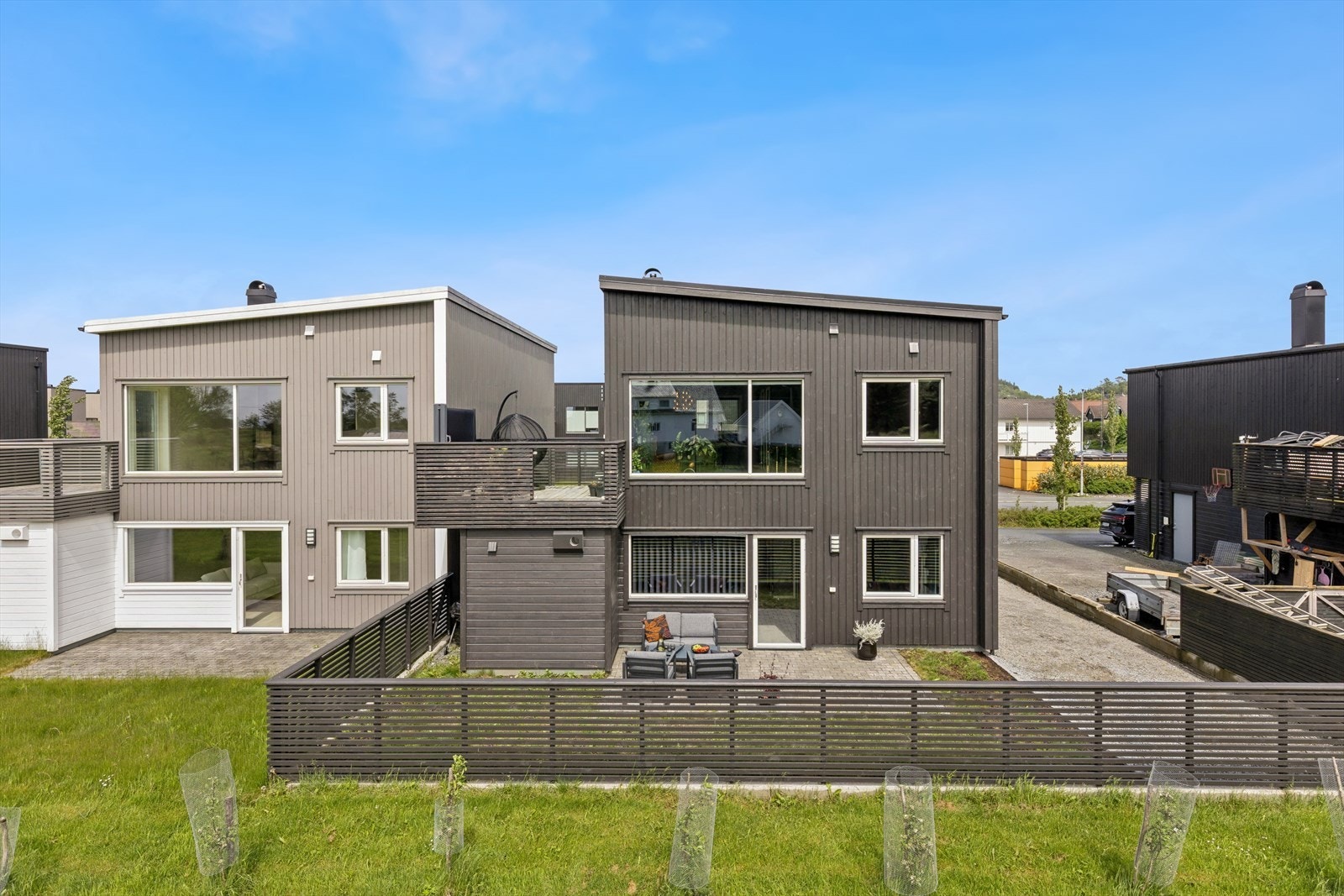 Moderne enebolig i attraktivt område på Vormedal. Galleribilde
