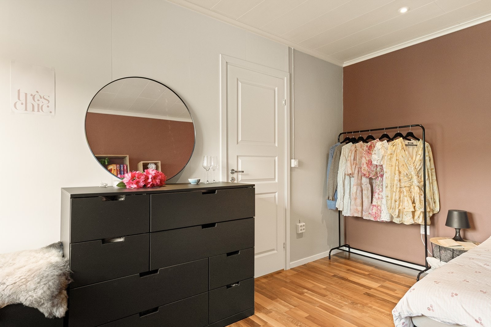 - Soverom nr.1 måler ca. 10,3 m² - Galleribilde