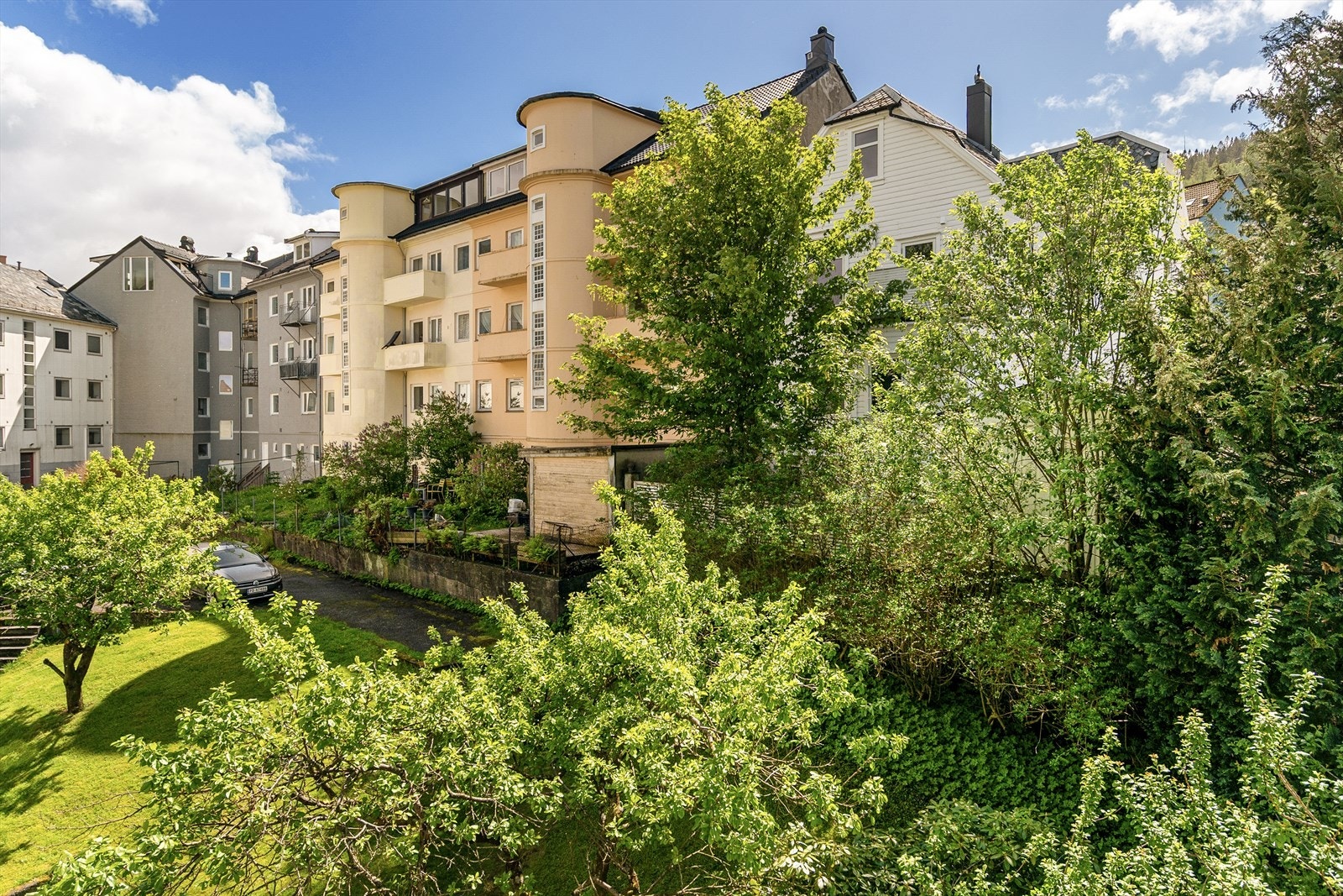- Utsikt fra balkong - Galleribilde