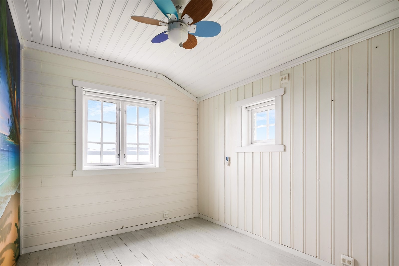 Godt soverom hvor tre er på ca. 7,5 m² og ett er på ca. 8 m². Galleribilde