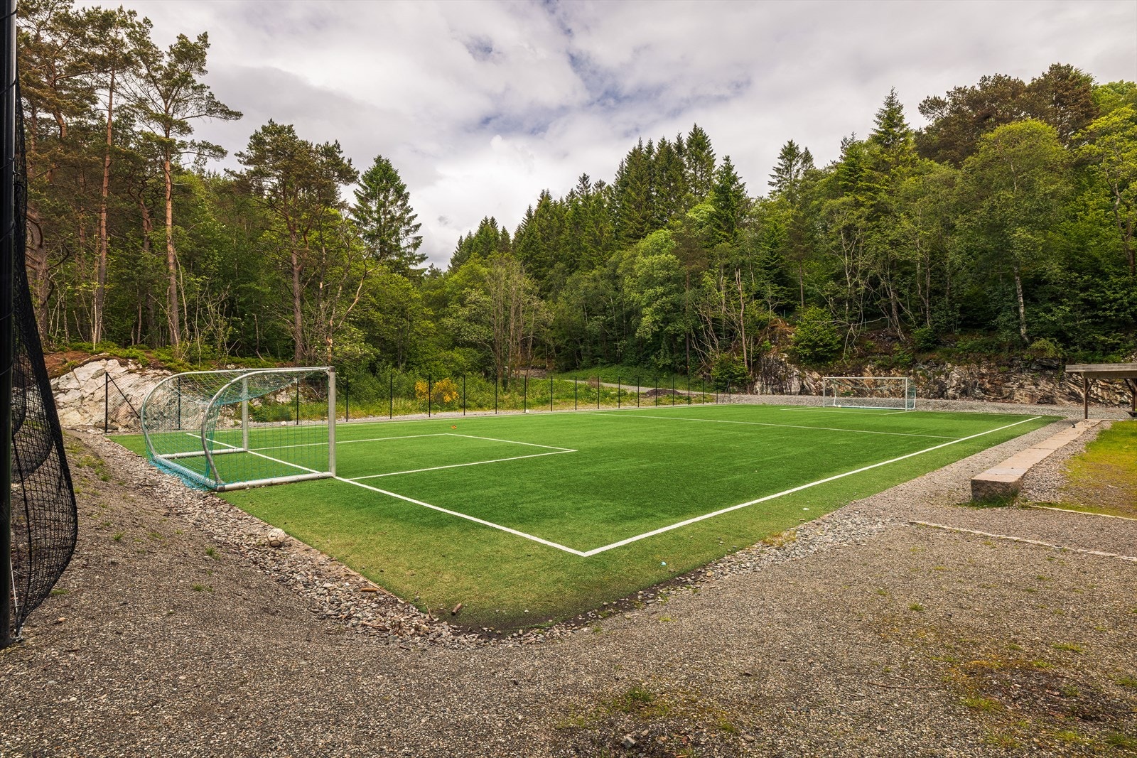 Fotballbanen i tilknytning til sameiet | Galleribilde