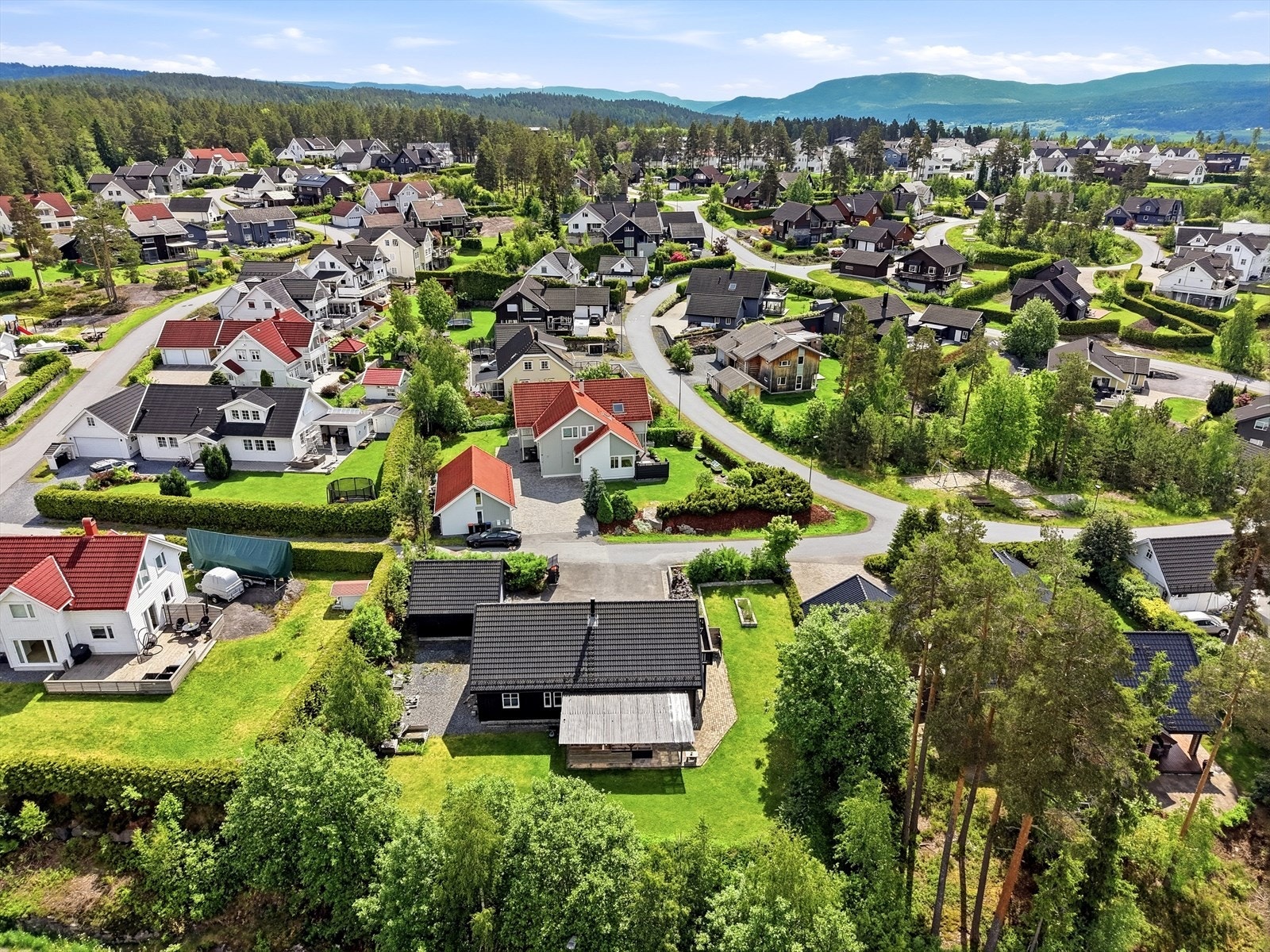 Området er kjent for å være stille og trygt, med lite gjennomgangstrafikk. Galleribilde