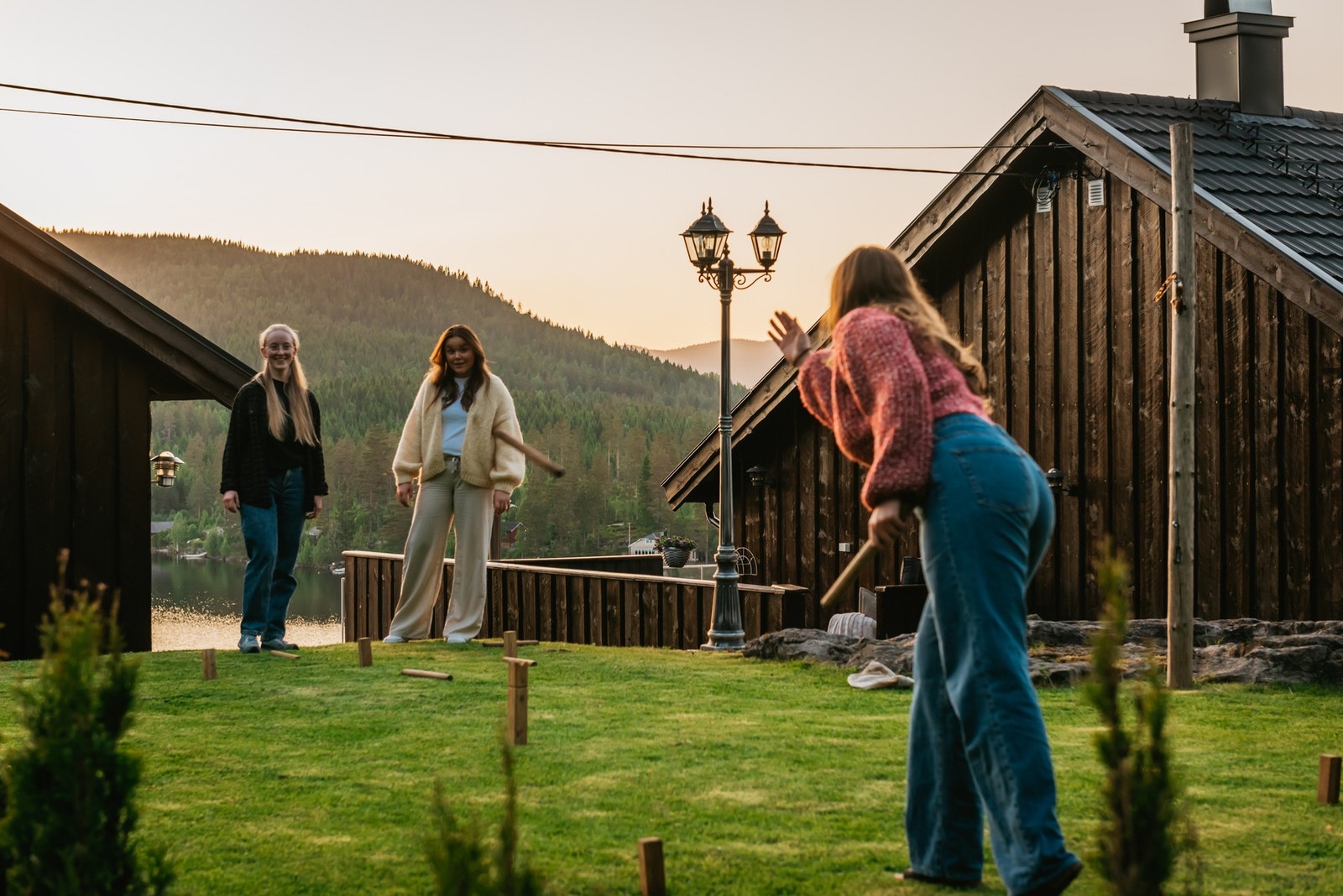 Hagen innbyr til lek, hygge og aktiviteter. Galleribilde