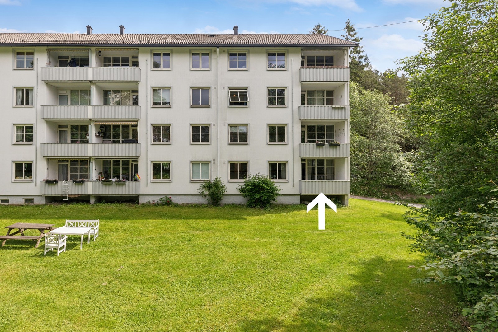 Gunn Margit Andreassen v/Privatmegleren Hønefoss har gleden av å presentere Anna Rogstads vei 25! Galleribilde