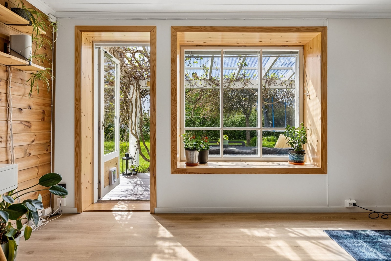 1 av 3 originale vinduer som er igjen i huset. Fantastiske lysforhold. Galleribilde
