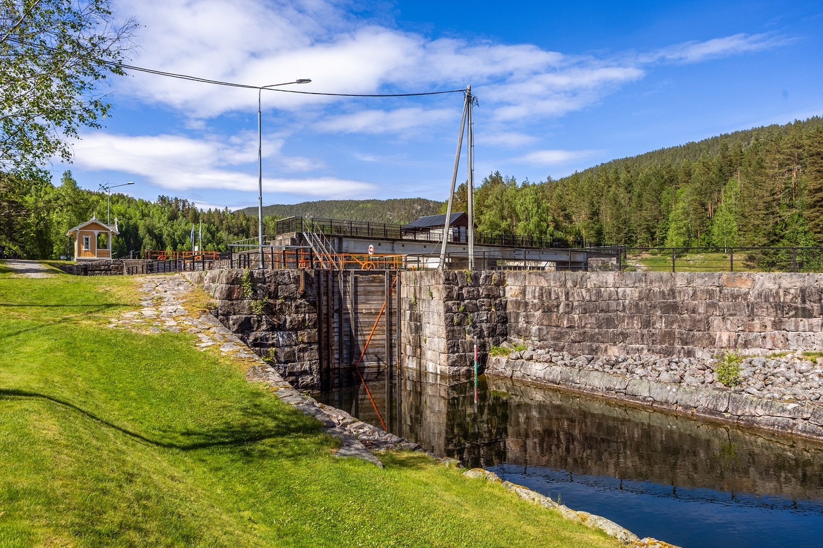 Telemarkskanalen er en historisk vannvei som byr på unike naturopplevelser. Galleribilde