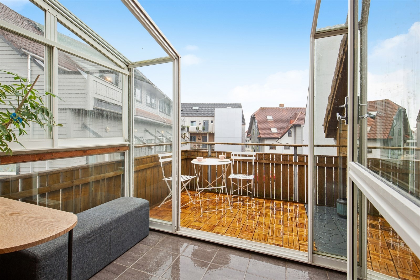 Innglasset balkong. Galleribilde