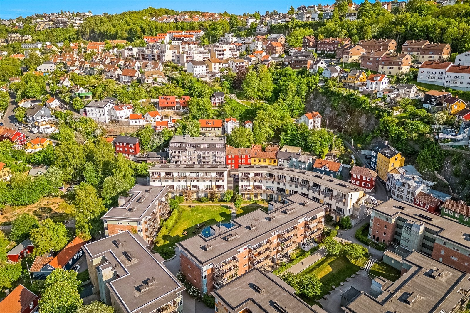 Det er enkel tilgang til både store og små parker og naturområder. Galleribilde