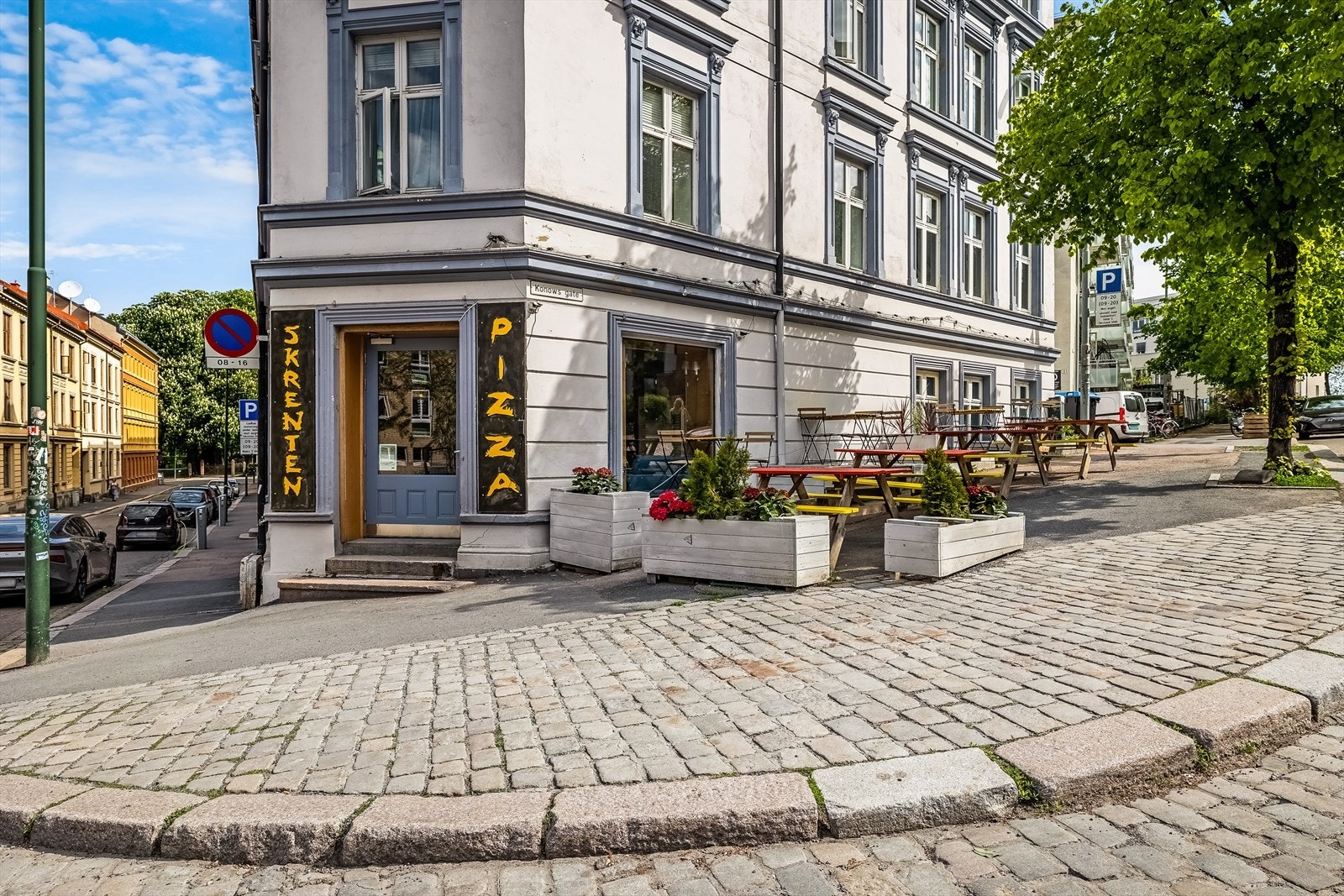 Skrenten pizza med uteservering, quizkvelder og sjenkebevilling er blitt en veldig populær møteplass for nabolaget. Galleribilde