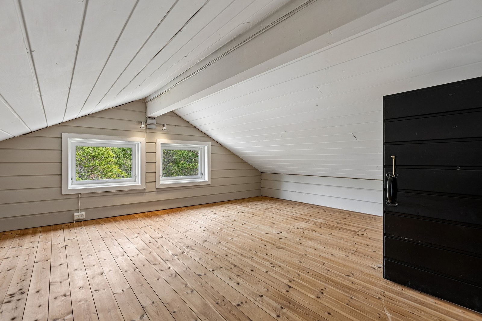 Hemsen har et gulvareal på 18 m2. Galleribilde