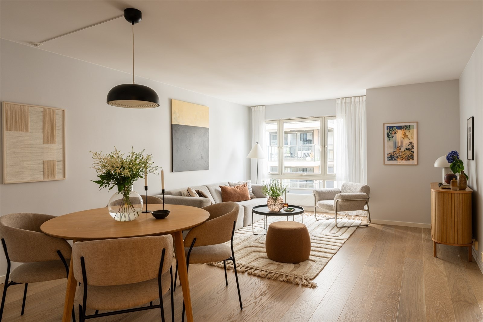 Velkommen til Middelthuns gate 21B, presentert av Truls Martin Nygaard v/Nordvik Majorstuen. Sentralt, men tilbaketrukket på Majorstuen. Foto: Joakim Karlsen. Galleribilde
