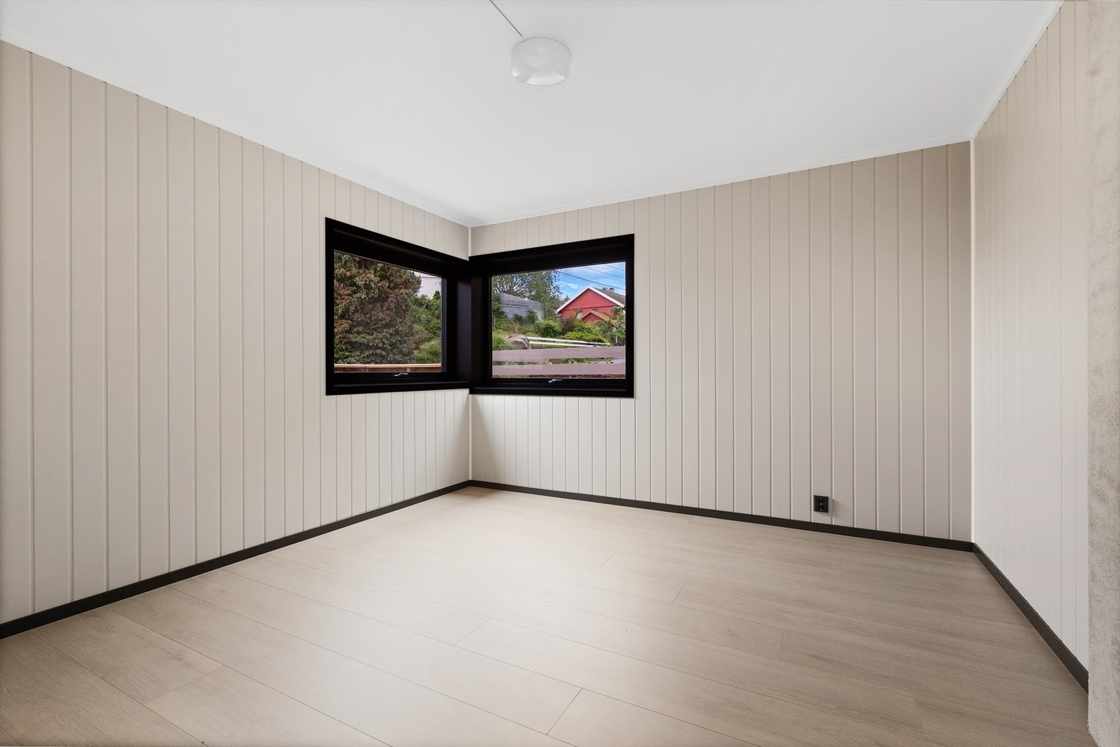 Stue i underetg. Galleribilde