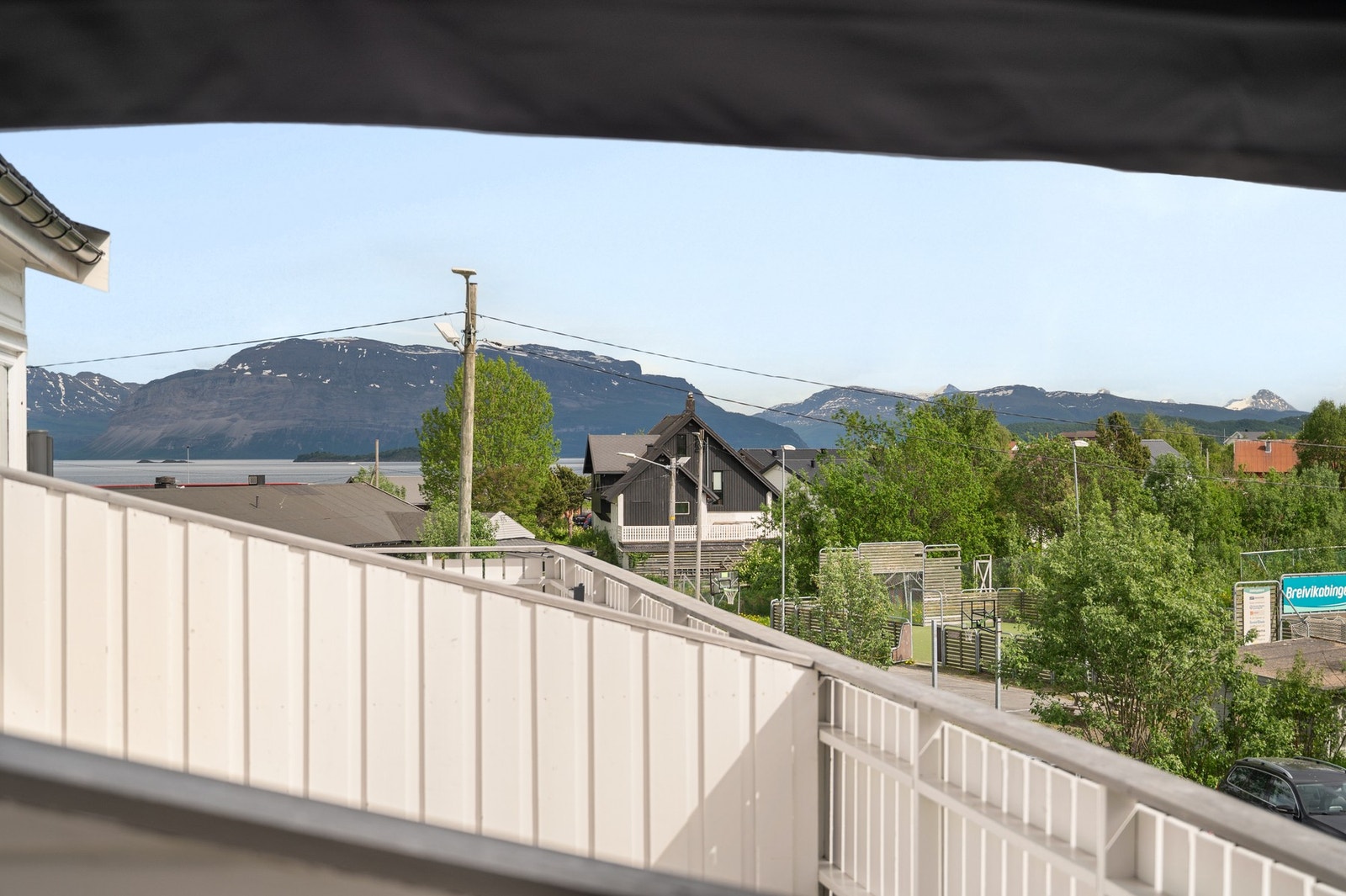 Utsikt fra verandaen Galleribilde