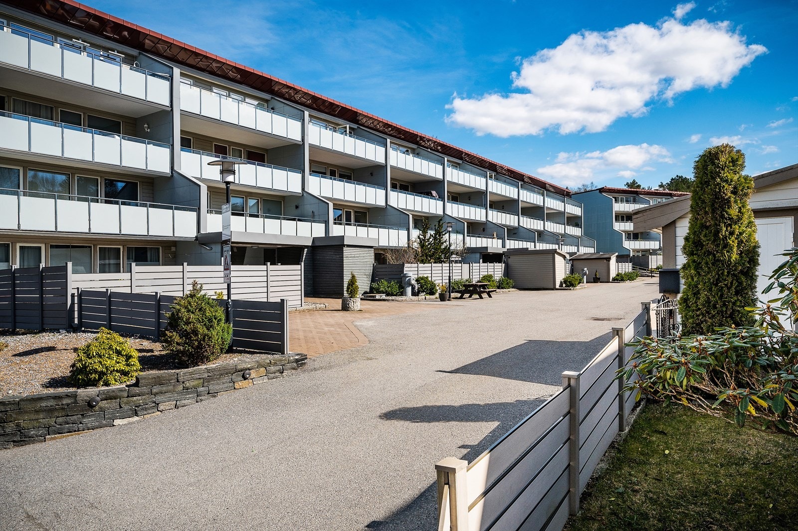 Leiligheten har en god beliggenhet i bygget. Topp- og hjørneleilighet. Galleribilde