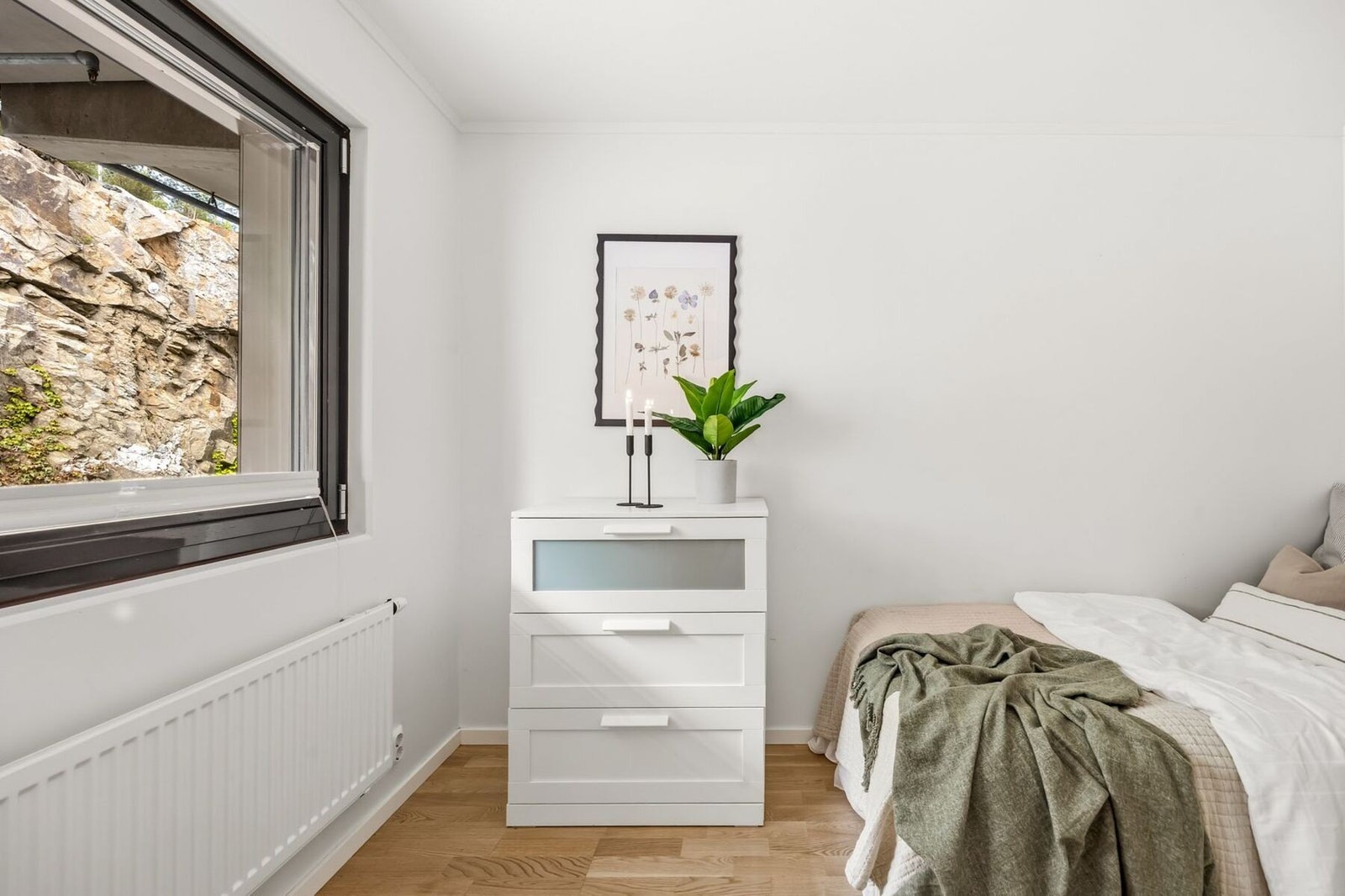 Et lyst og trivelig rom med mange muligheter, avhengig av dine behov. Galleribilde