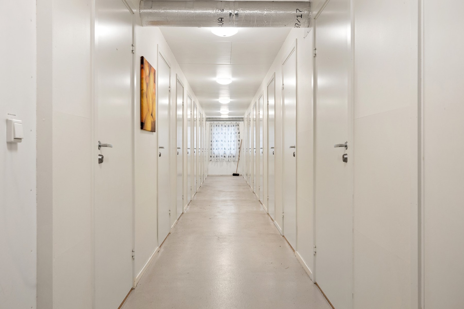 Leiligheten disponerer bod på 5 kvm i kjeller Galleribilde