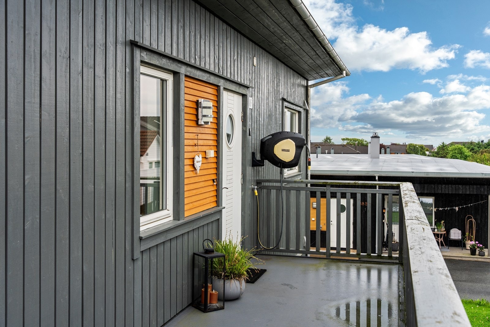 Inngangsparti. Galleribilde