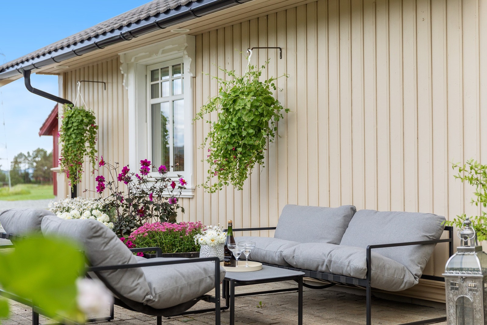 I solveggen Galleribilde