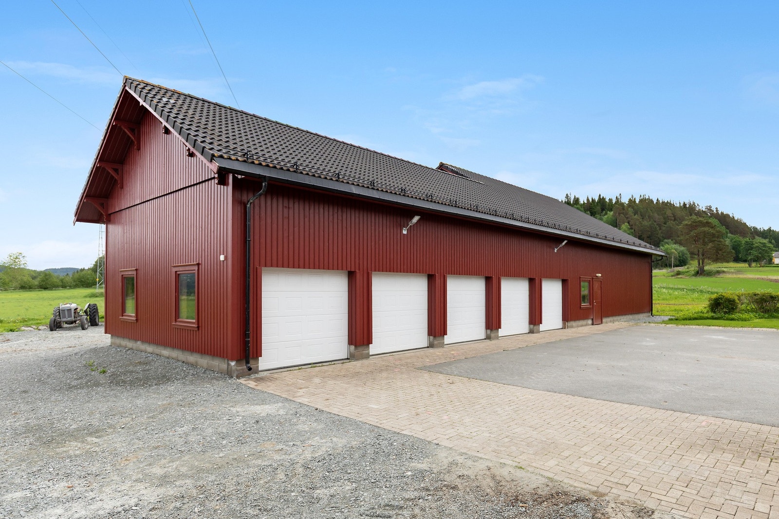 Garasjer og verksted Galleribilde