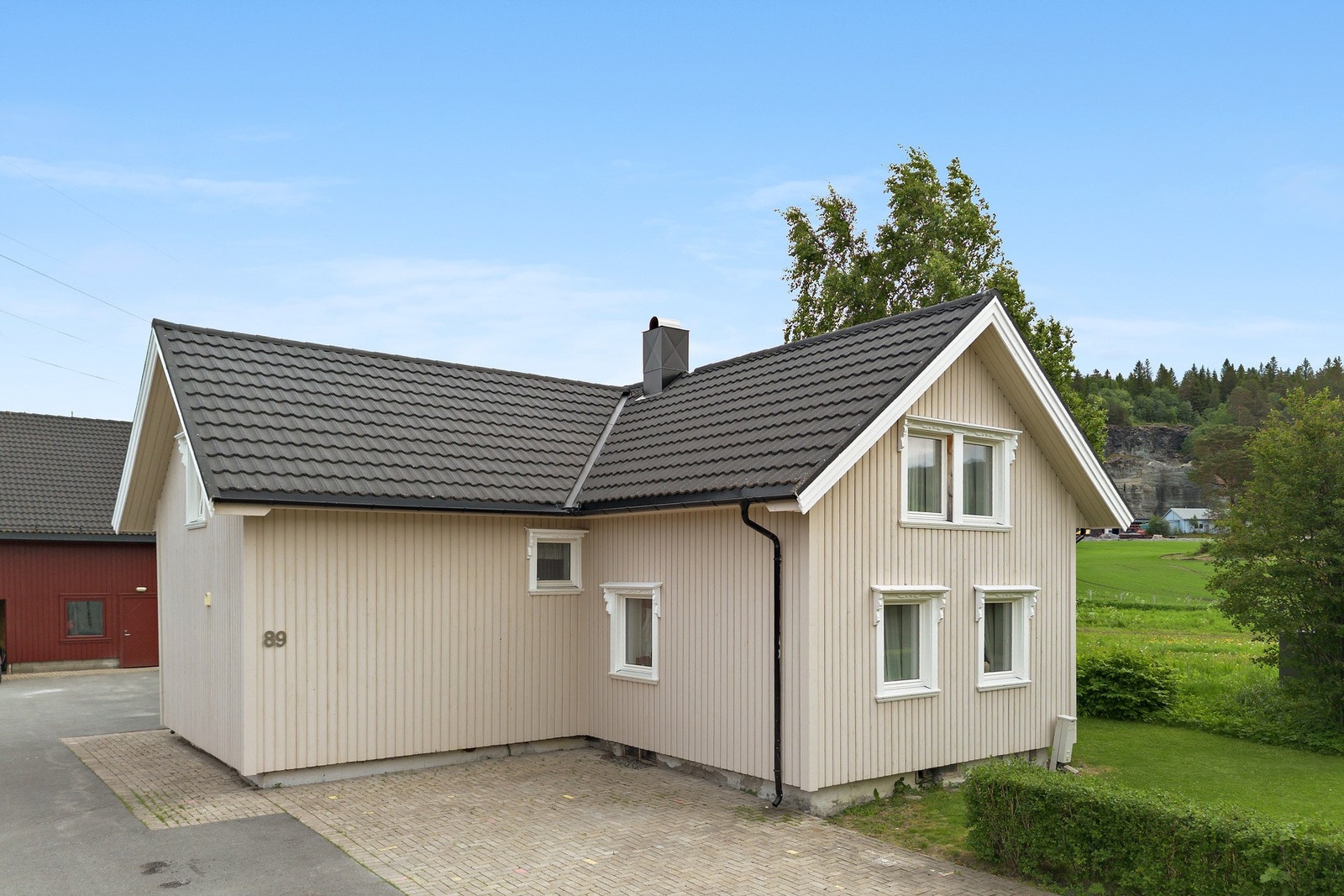 Kår boligen som ligger inne på tunet Galleribilde