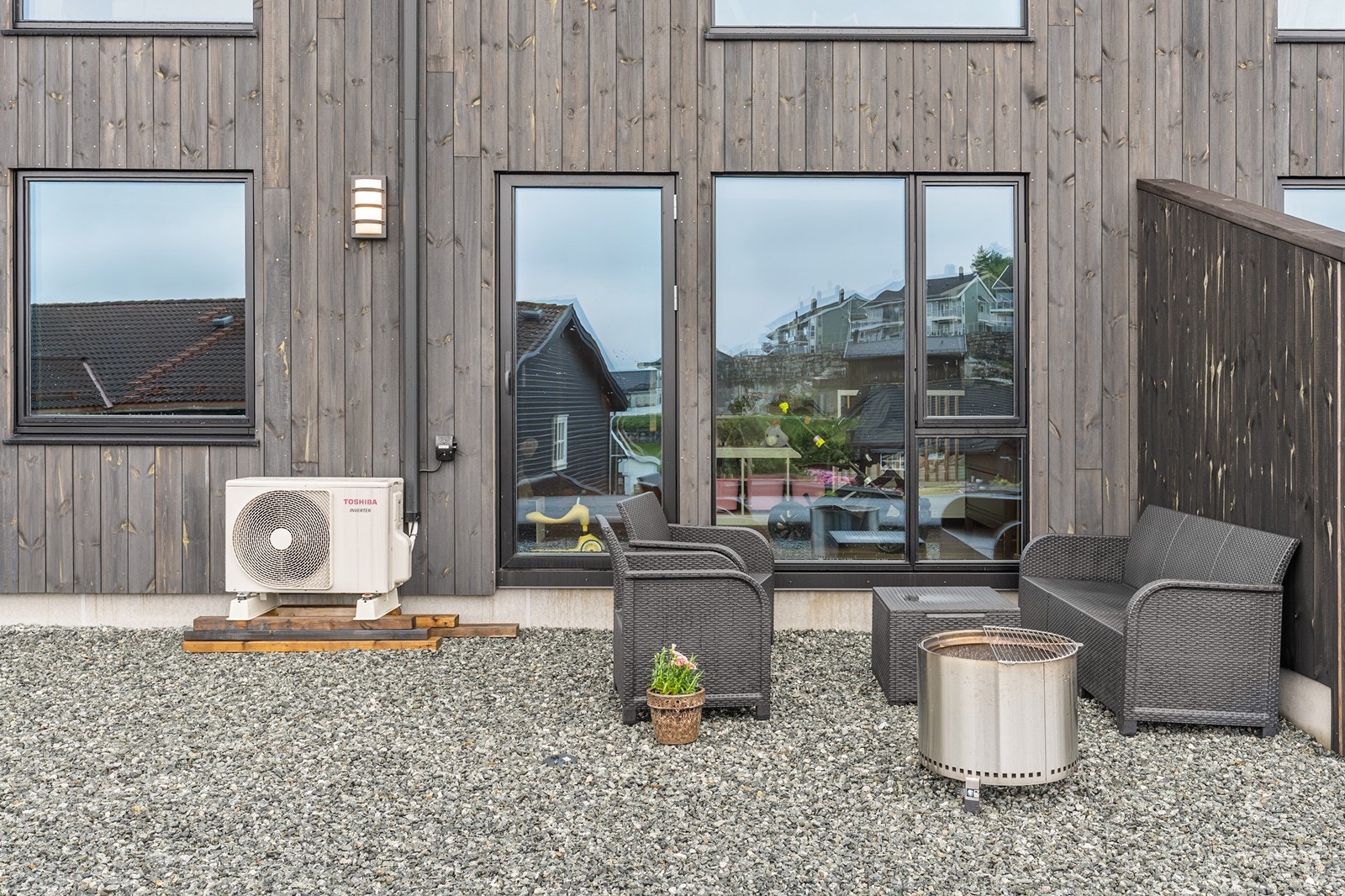 Fin uteplass foran boligen Galleribilde