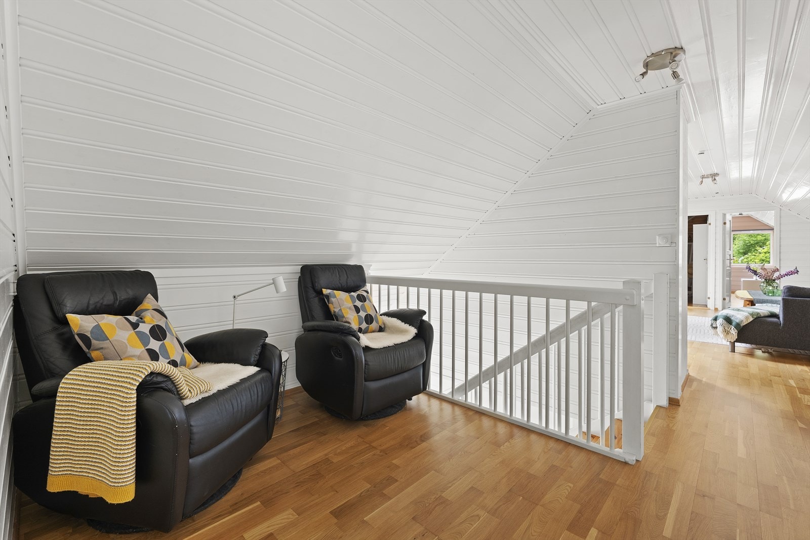Loftstue Galleribilde