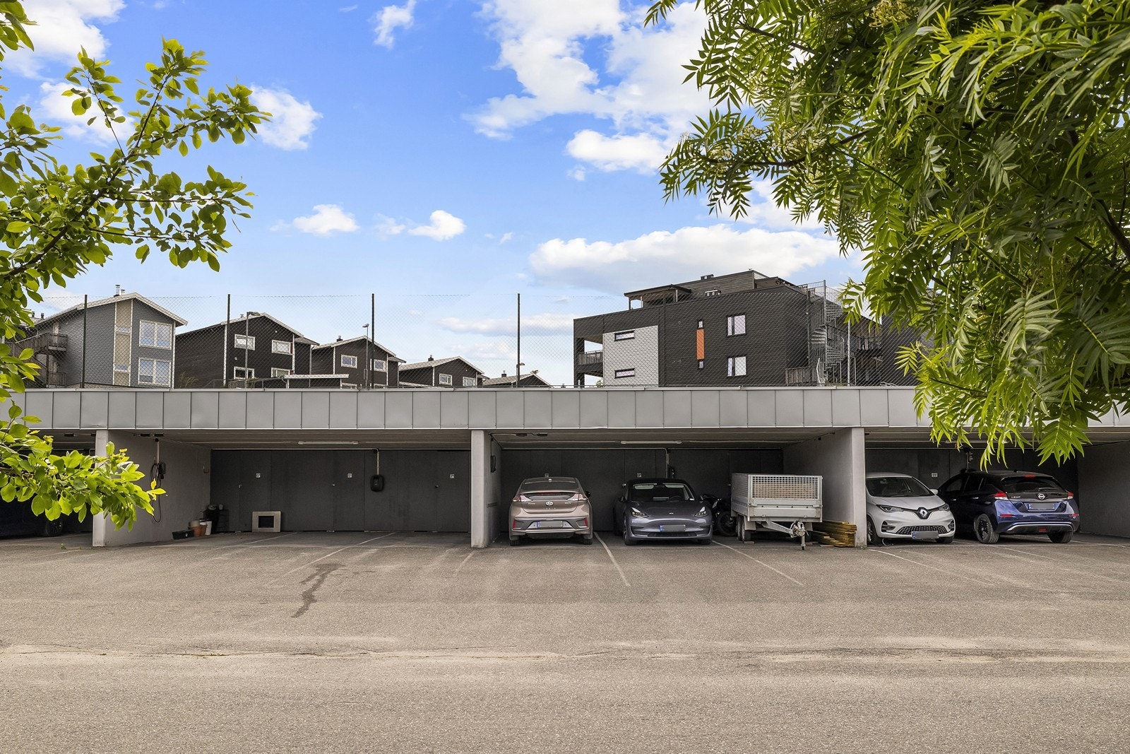 Borettslaget disponerer felles carportanlegg. Galleribilde