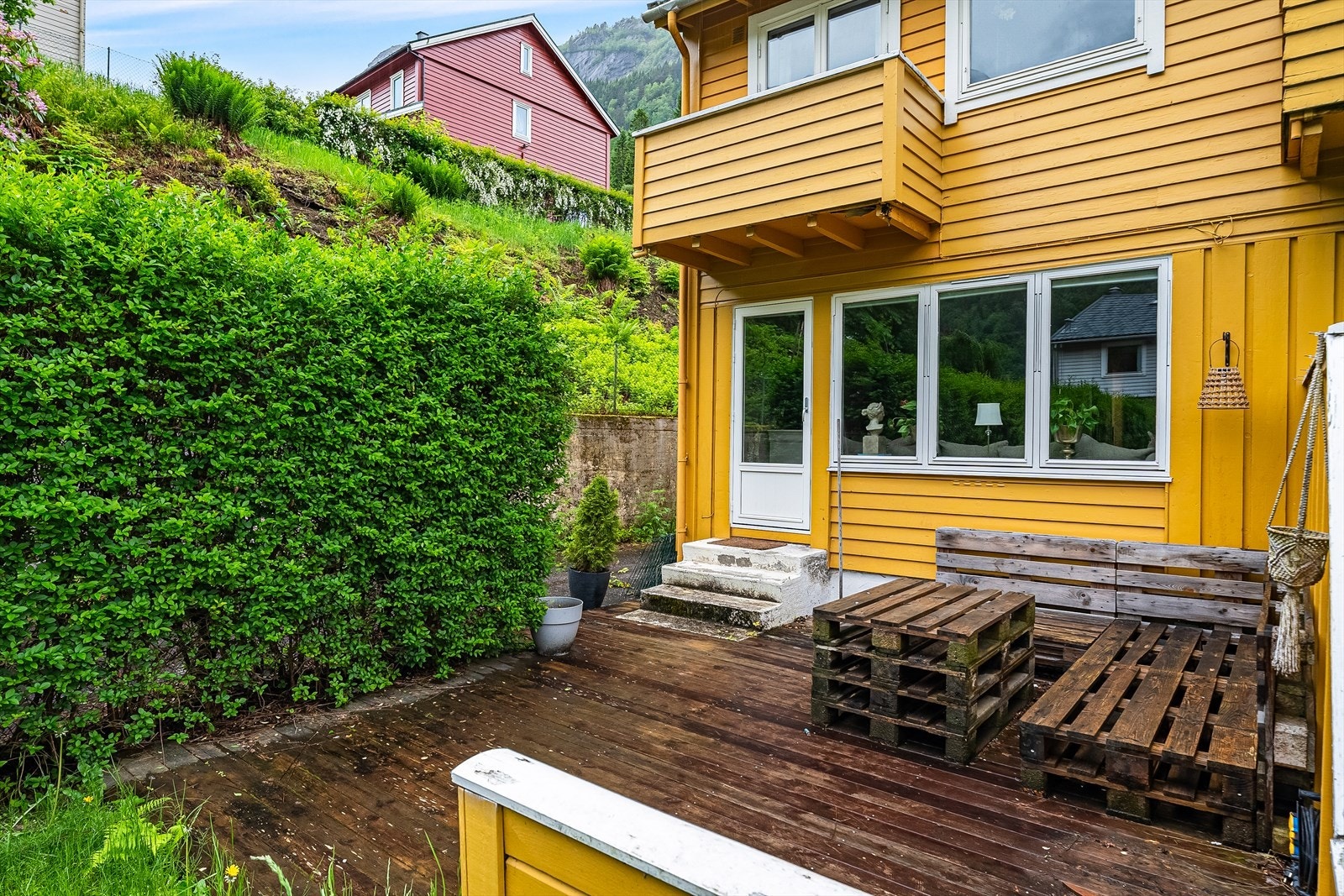 Terrasse med utgang fra stue Galleribilde