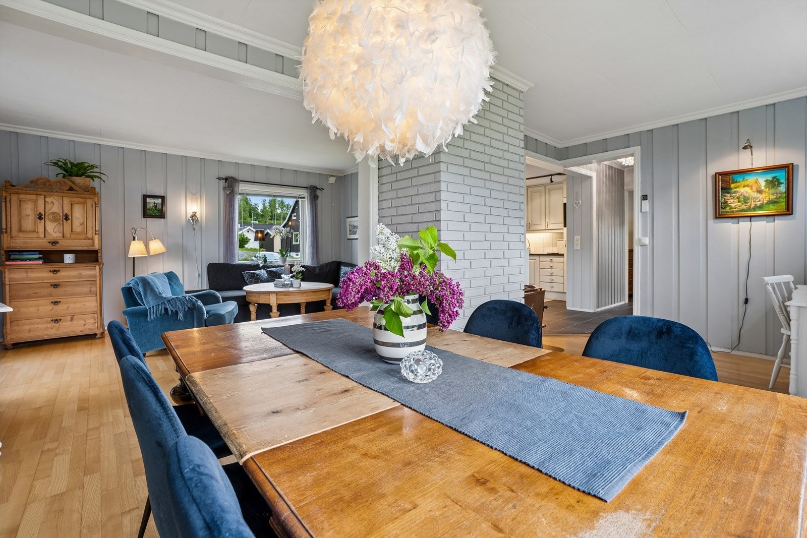 En peisovn gir ekstra varme og hygge på kalde dager. Galleribilde