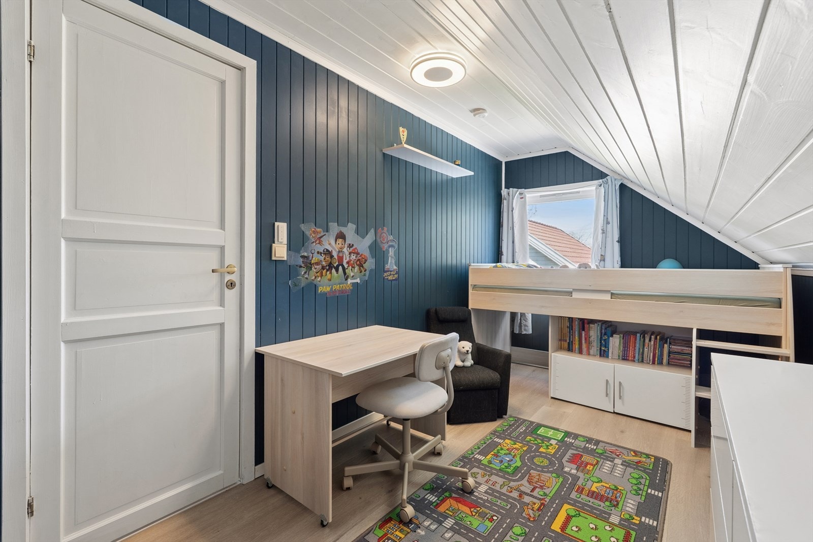 Soverom 2 egner seg godt som barnerom eller gjestrom. Galleribilde