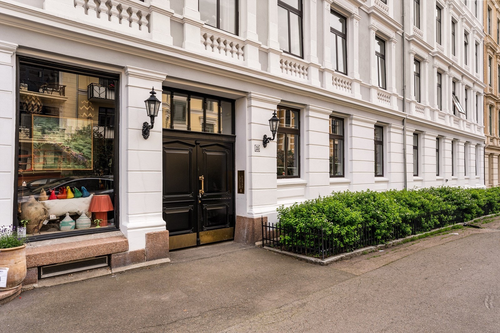 Representativt inngangsparti fra Eckersbergs gate. Galleribilde
