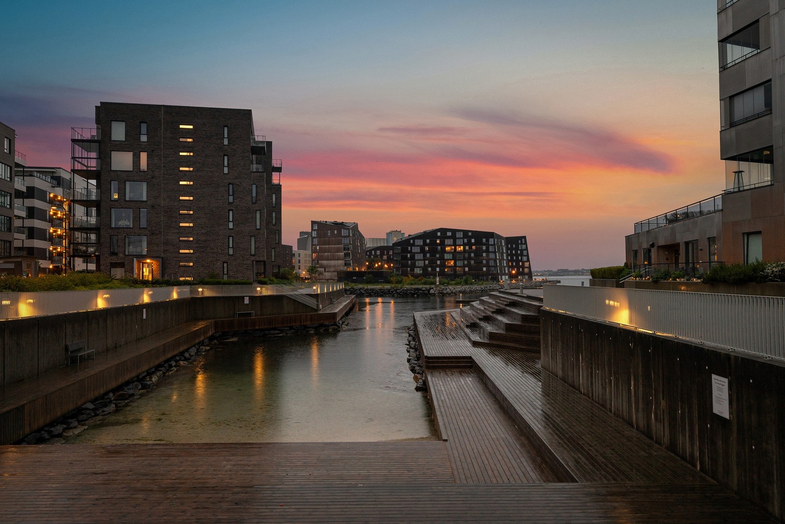Strand ligger like nedenfor leiligheten Galleribilde