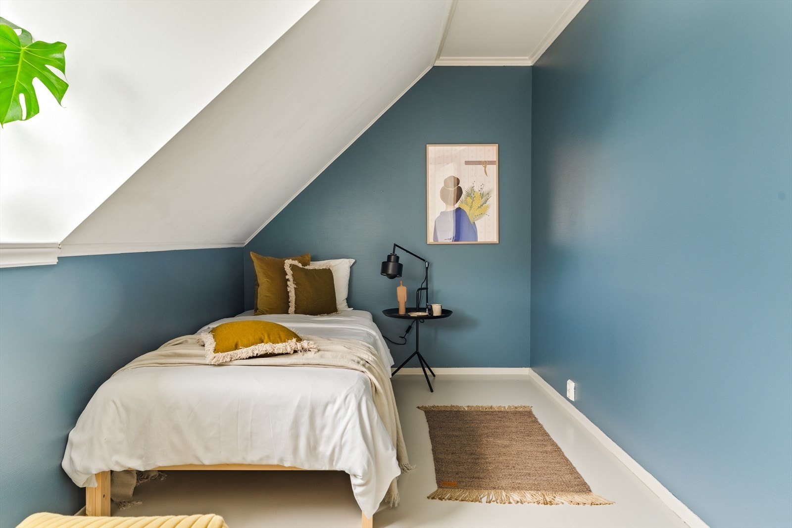 Det er god plass på dette soverommet også. Etter behov kan det også brukes som hjemmekontor, hobbyrom, garderobe eller ekstra lagringsplass. Galleribilde