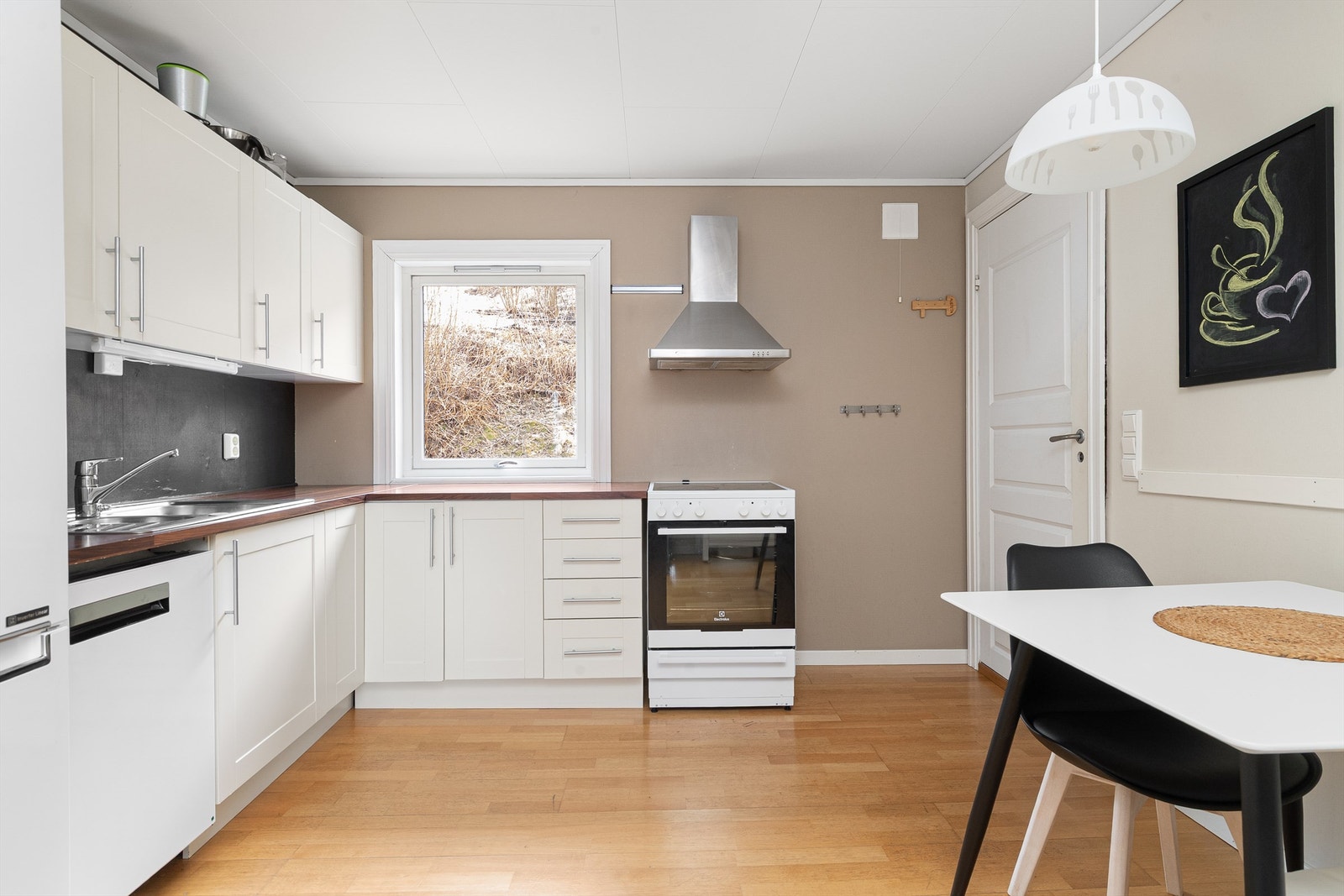 Kjøkken 2. etasje vest Galleribilde