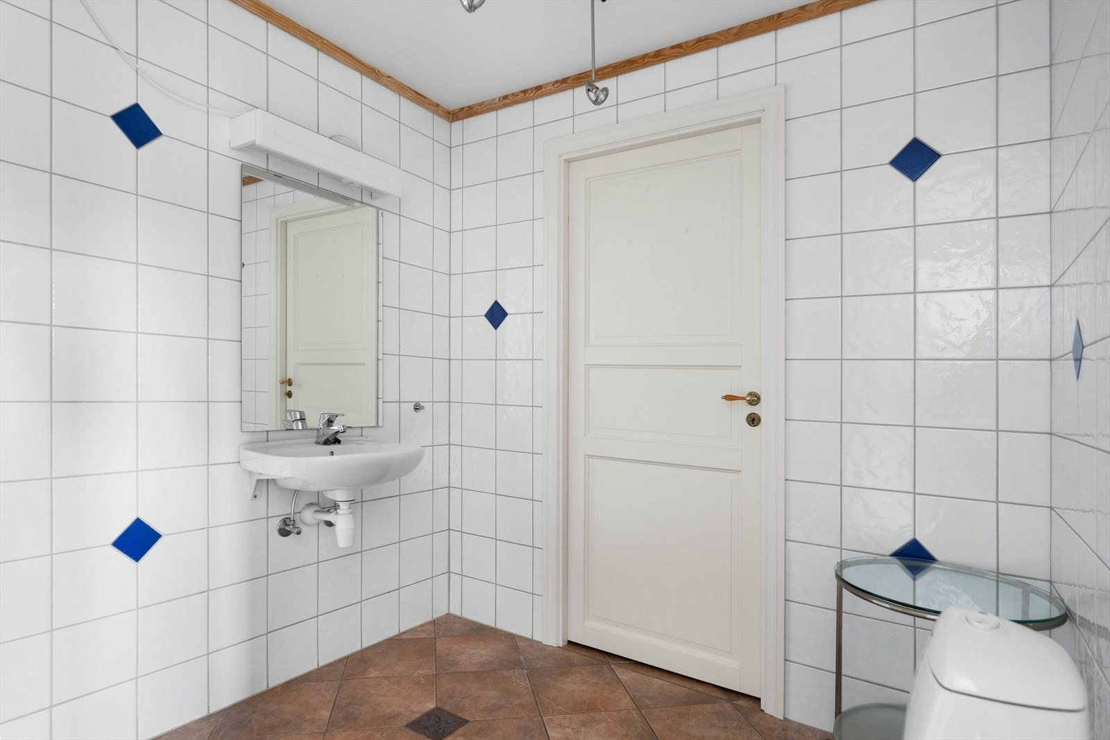 Det er også tilkomst til eget vaskerom fra badet. Galleribilde