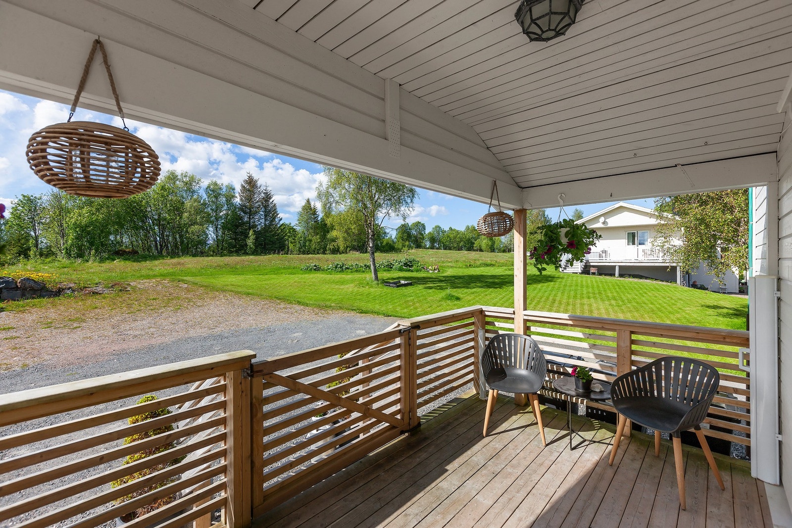 Inngangsparti. Galleribilde