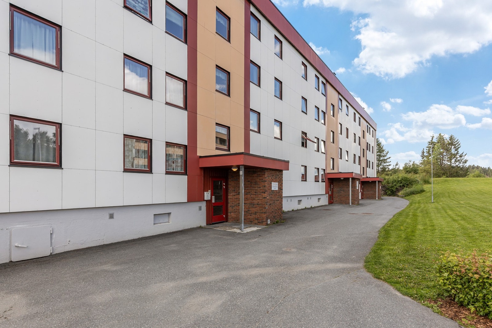 Felles inngangsparti Galleribilde