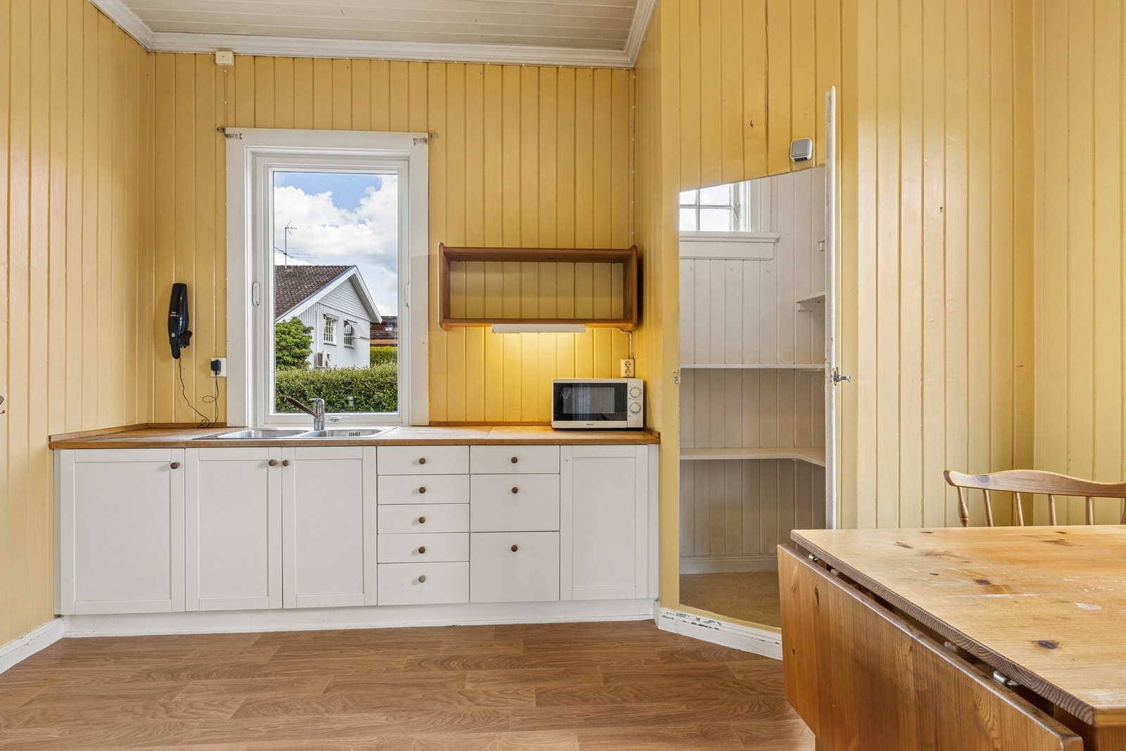 Det slippes godt med naturlig lys inn. Galleribilde