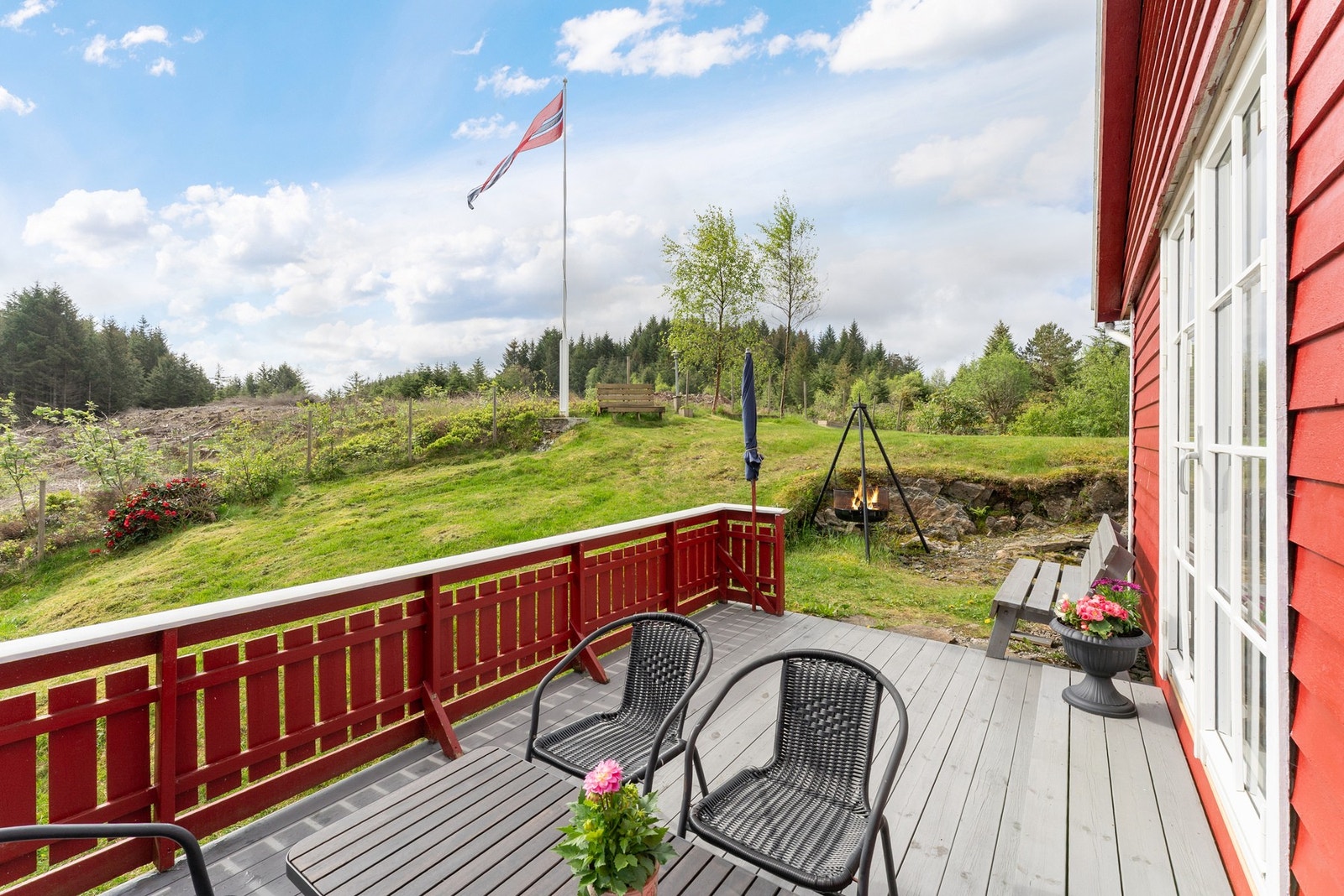 Idyllisk og usjenert uteområde Galleribilde