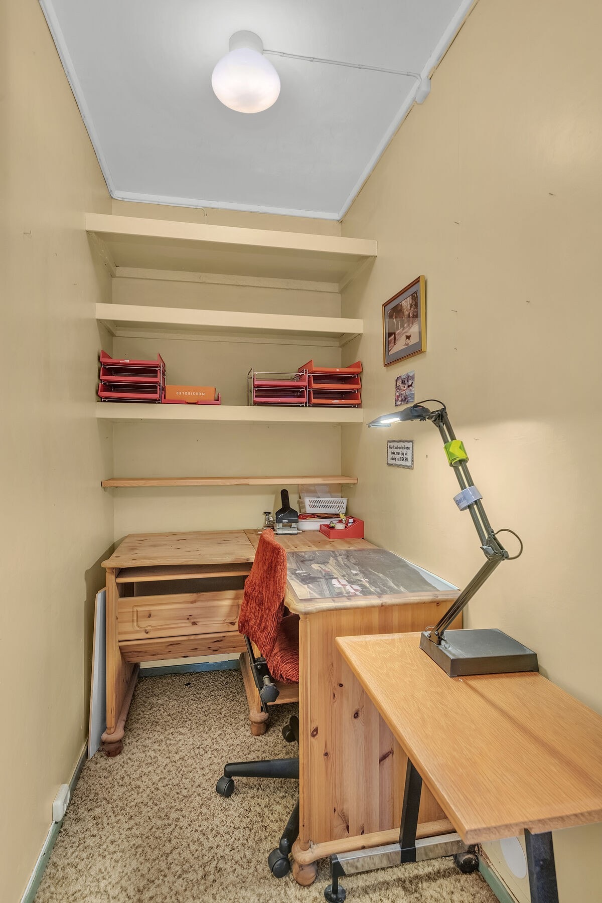 Praktisk rom som i dag benyttes som kontor. Galleribilde