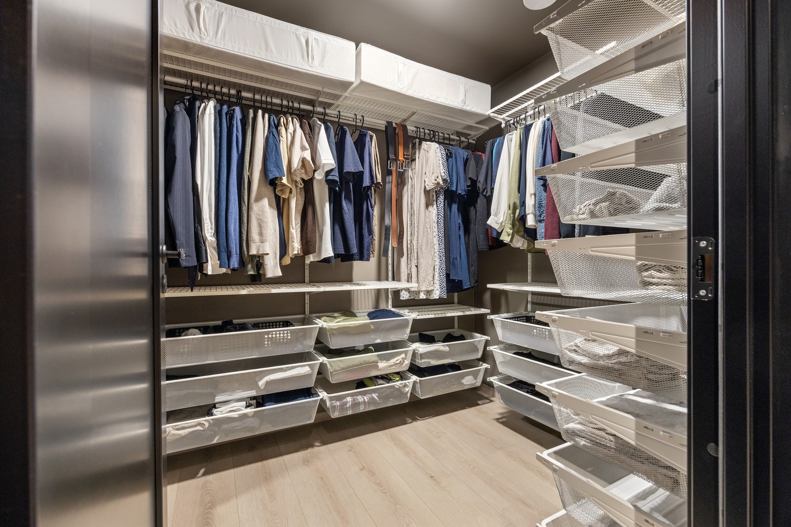 Garderobe - ca 5 kvm. Galleribilde