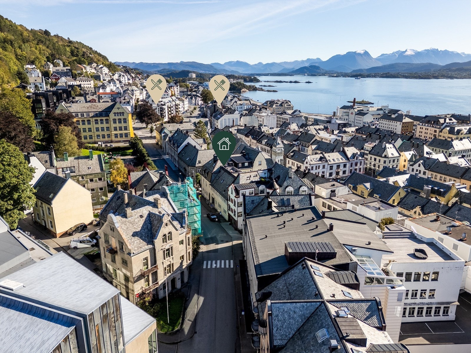 Nærområdet har og flere spisesteder Galleribilde