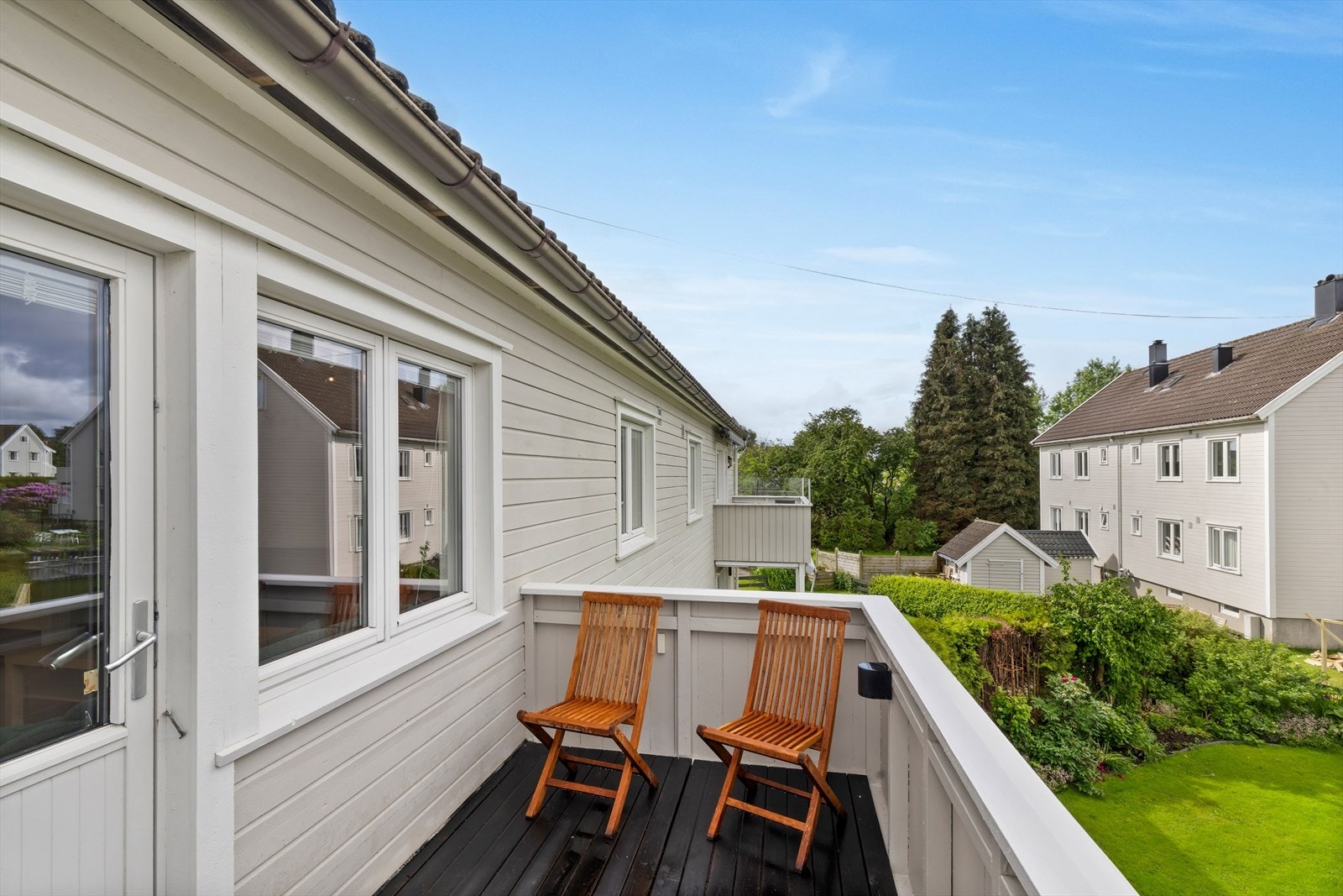 Vinduer og verandadør ble skiftet i 2002 Galleribilde