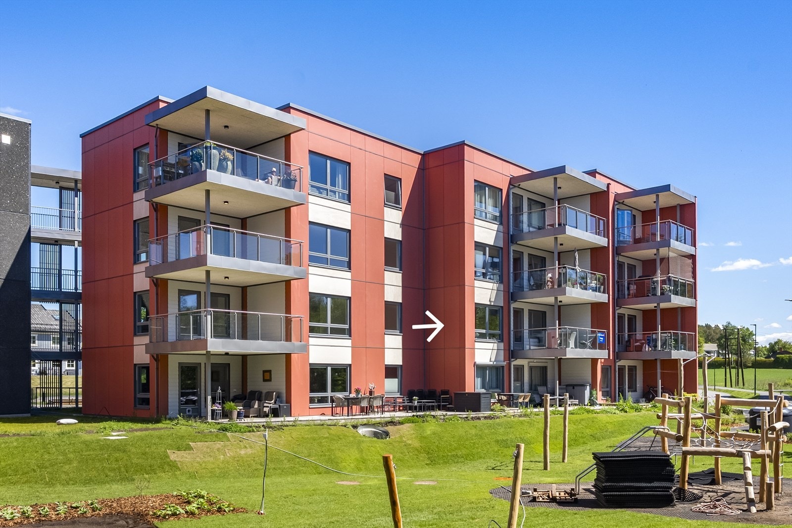 Leiligheten har en attraktiv beliggenhet på Halmstad med kort vei til det meste. Togstasjon er også i gangavstand. Galleribilde