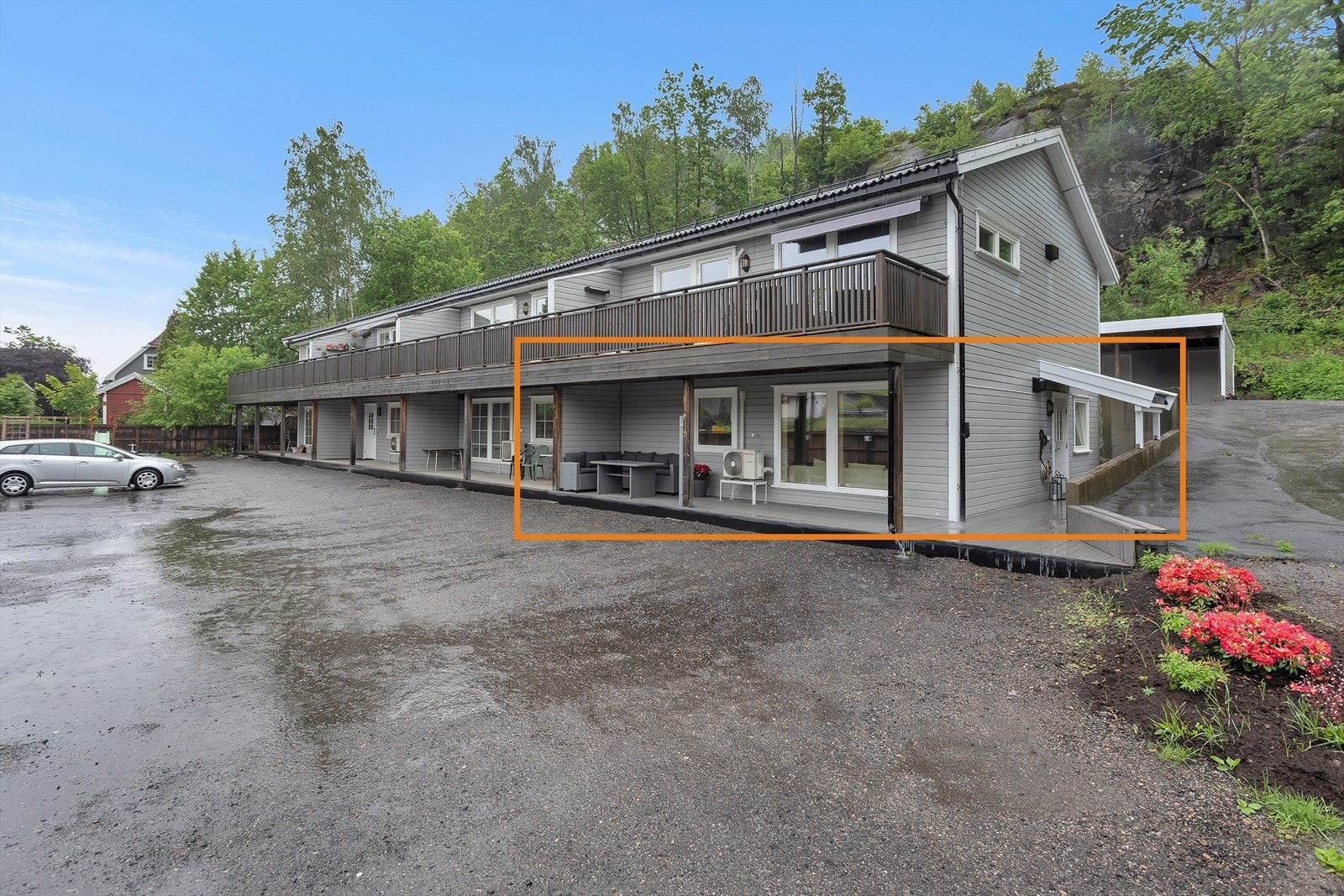 Her kan vi presentere en nyere (2015) 3-roms selverierleilighet på hjørnet i 1.Etasje i 8-mannsbolig Galleribilde