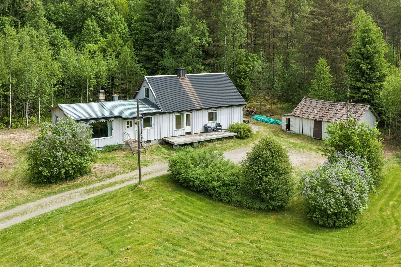 Eiendommen ligger i landlige og rolige omgivelser i Kongsvinger. Galleribilde