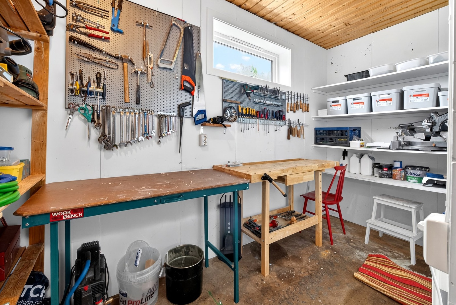 Bod - her innredet som verksted. Galleribilde