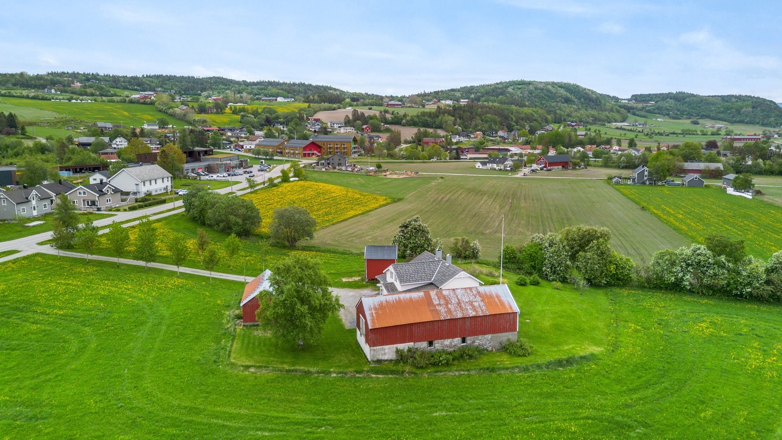 Dronefoto Galleribilde